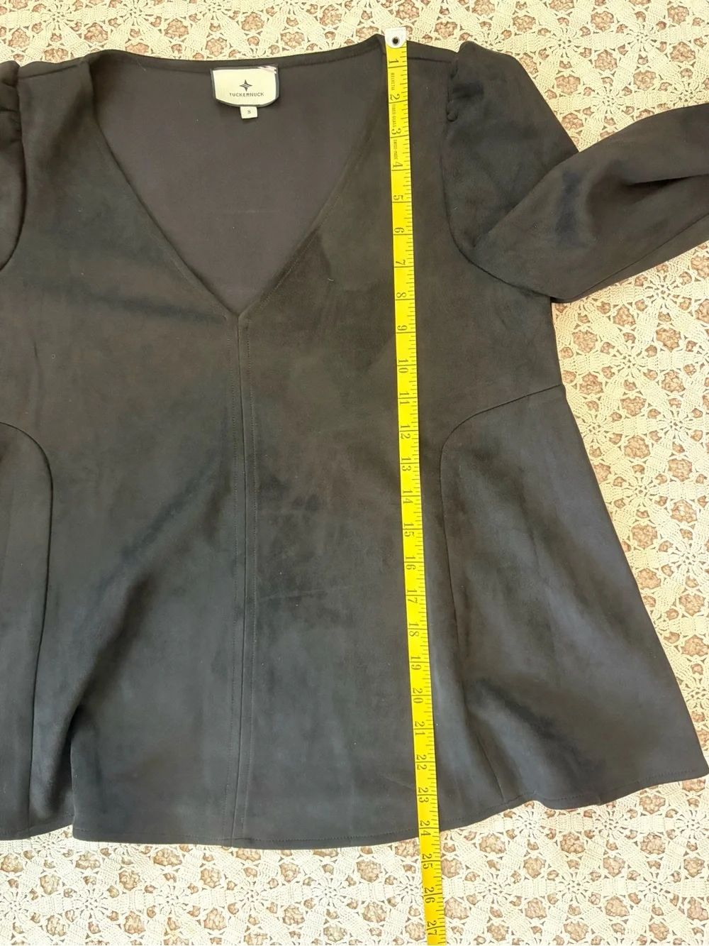 Tuckernuck size small